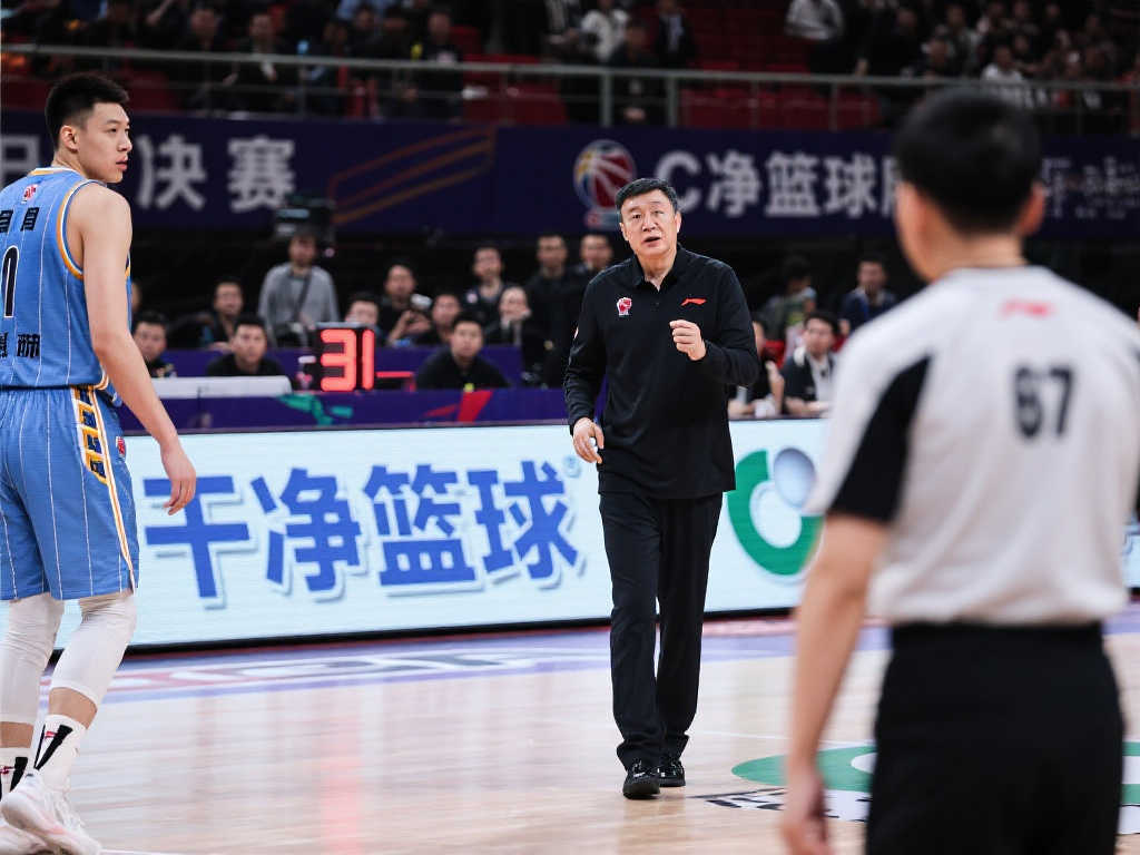 的成長與潛 的成長與潛